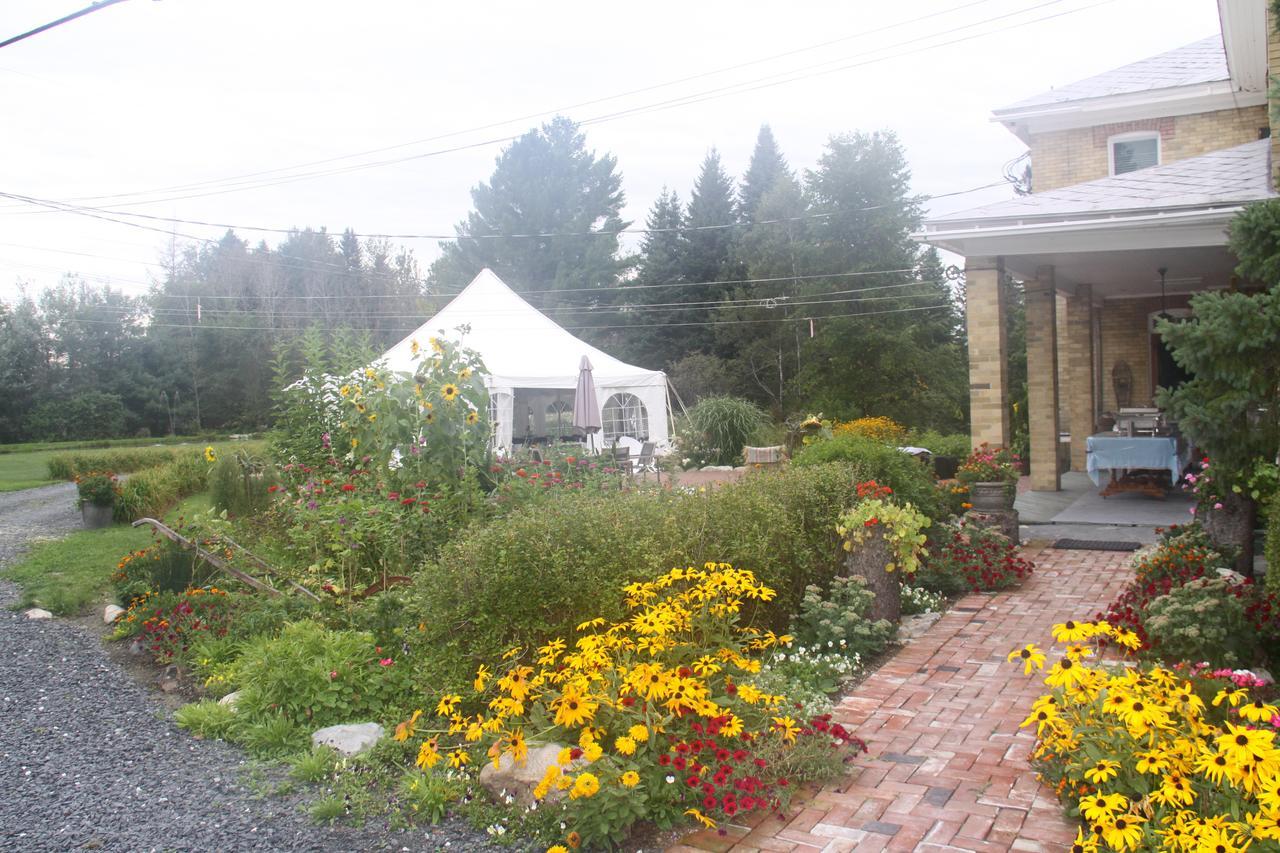 סן-ג'ורג' Auberge Taylor Manor מראה חיצוני תמונה